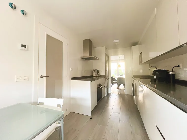 Chalet adosado de 267 m² en Rivas Centro — foto 2